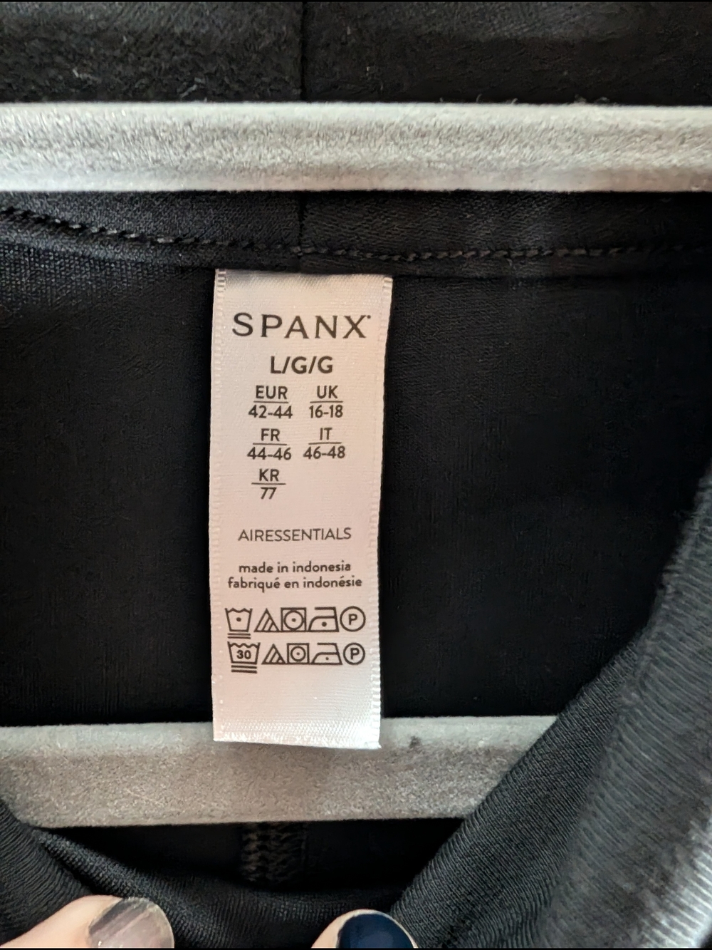 SPANX AirEssentials Black Mock Neck Pocket Dress Soft Travel Athleisure - Picture 3 of 6